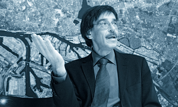Seit 1999 im Amt, hat Professor Jörn Walter maßgeblichen stadtplanerischen Einfluss auf die Realisierung der HafenCity.