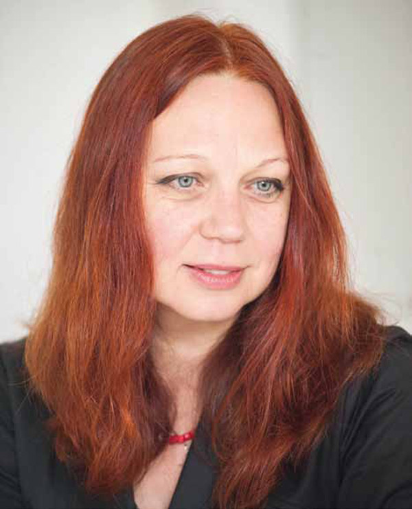 Olga Slavina, Direktorin des neuen russischen Zentrums